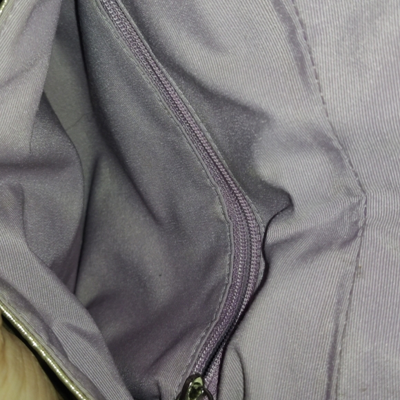 Coach gold purse - Picture 6 of 9